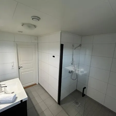 펜션 Hus Med Midnattssol Havutsikt Gravdal (Vestvagoy)