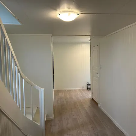 Hus Med Midnattssol Havutsikt * Gravdal (Vestvagoy)